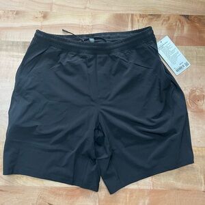 Men’s lululemon Pace Breaker Short, 9” Lined size XL black NWT